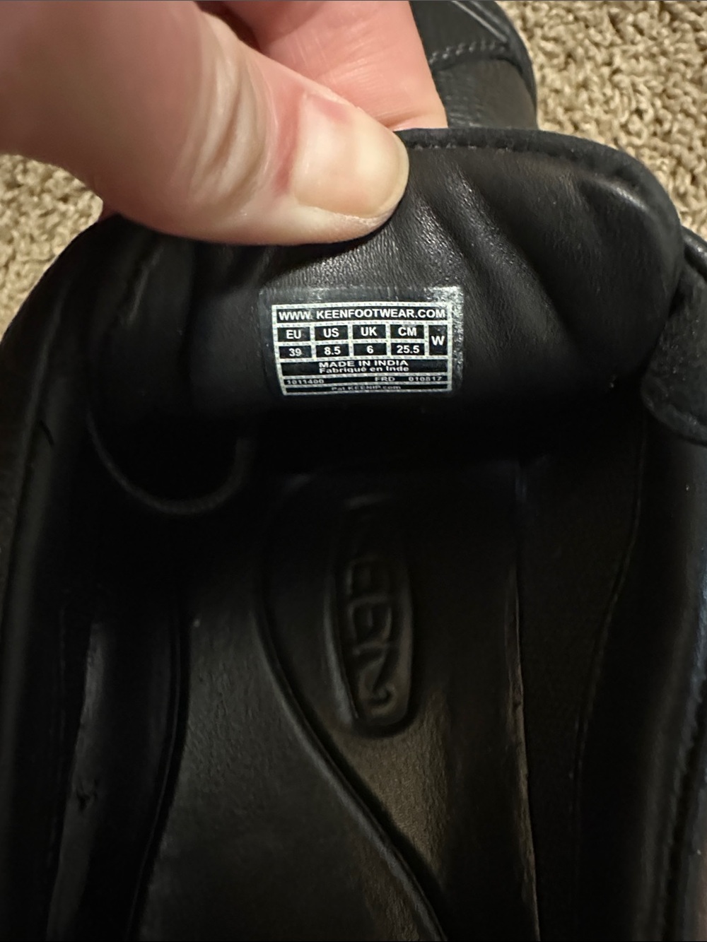 KEEN Women's Presidio Black/Magnet size 8.5 - Picture 8 of 8